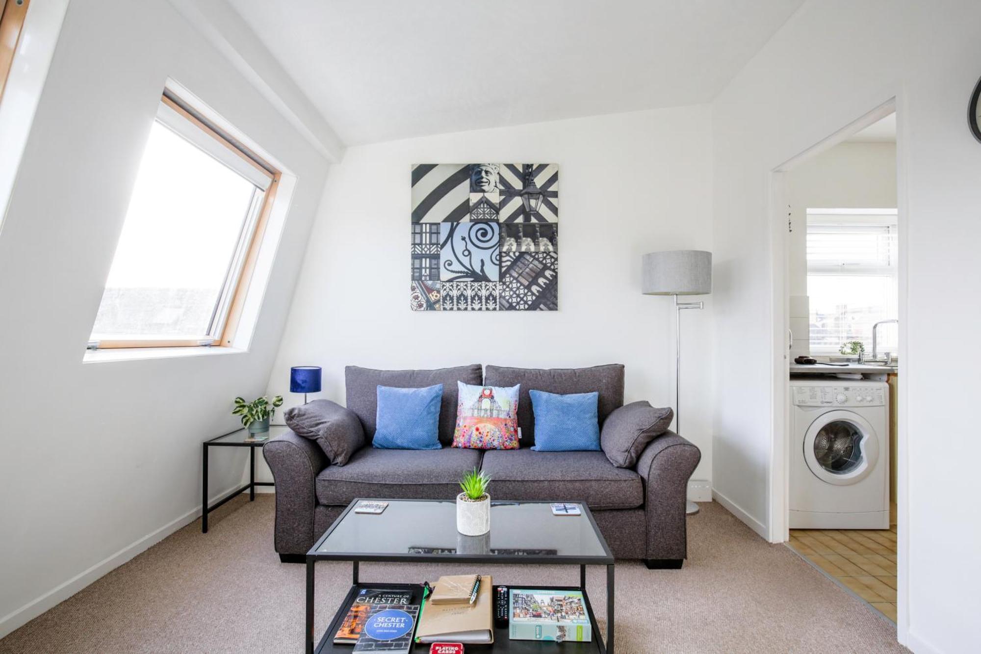 Chester Stays - Best Value Apartment With Free Parking In The Heart Of Честер Экстерьер фото